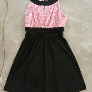 Enfocus Studio Dress size 8 runs big